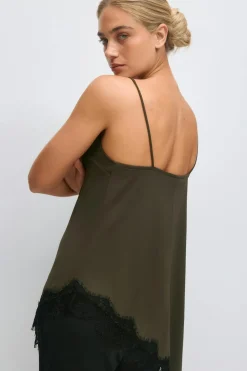 Sale Gina Tricot Asymmetric lace singlet Groen