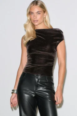 Discount Gina Tricot Asymmetric velvet top Bruin