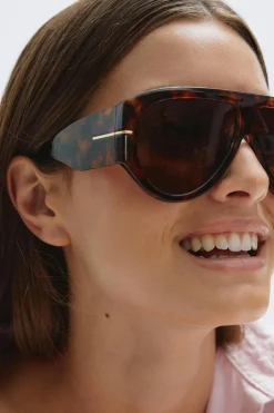 Online Gina Tricot Bold aviator sunglasses Bruin