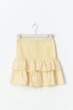 Online Gina Tricot Broderie anglaise mini skirt Geel