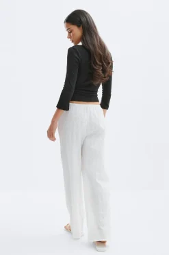 Best Gina Tricot Broderie anglaise trousers Wit