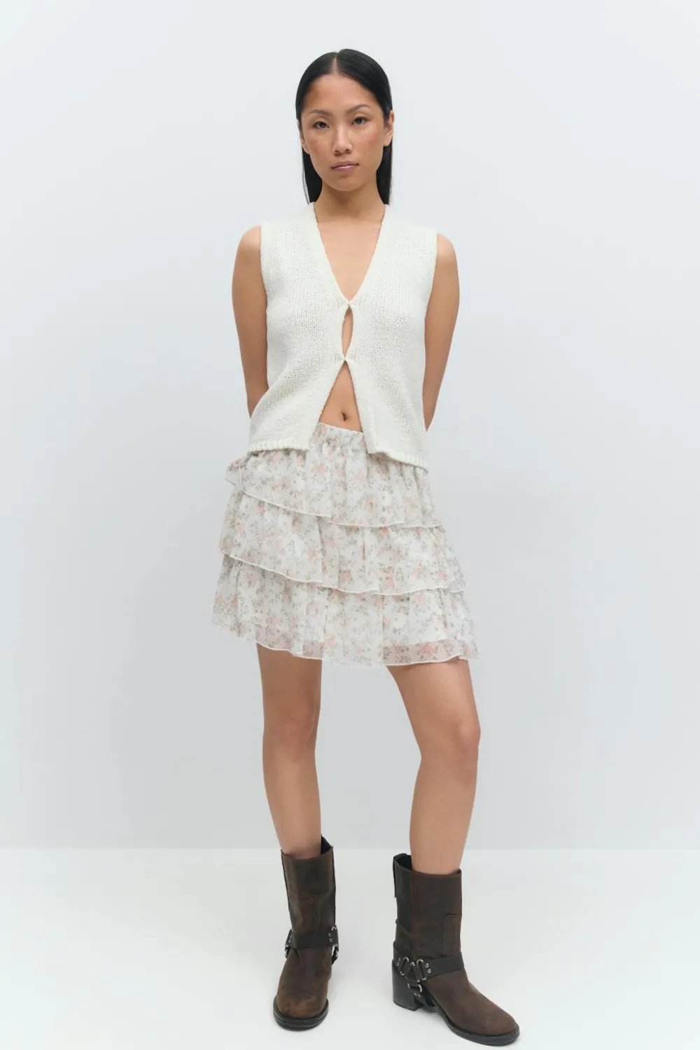 Sale Gina Tricot Chiffon skirt Beige