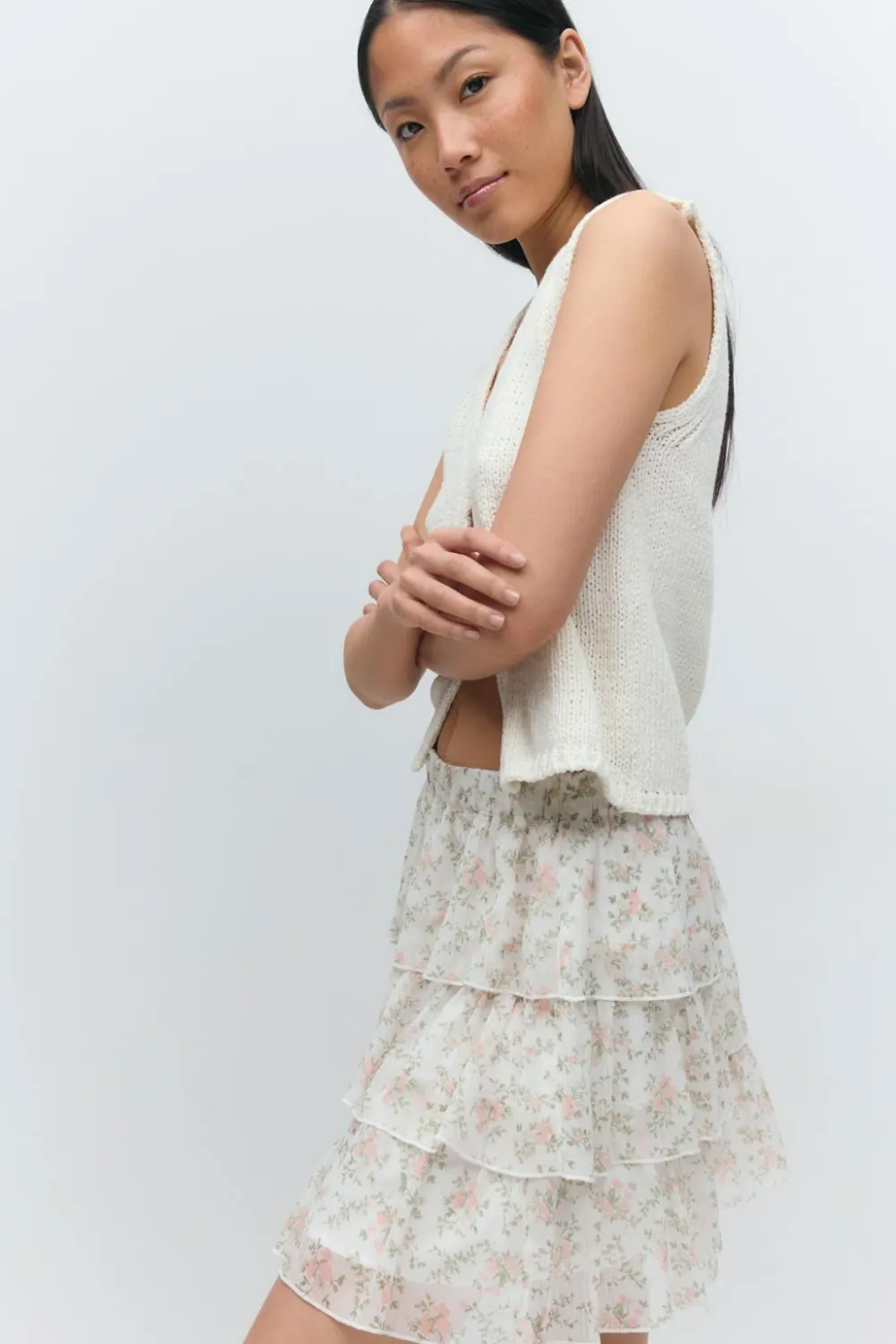 Sale Gina Tricot Chiffon skirt Beige