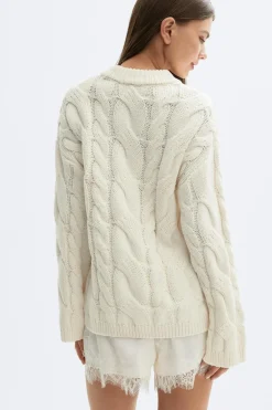 Discount Gina Tricot Chunky knitted cable sweater Wit