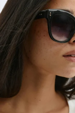 Outlet Gina Tricot Classic sunglasses Zwart
