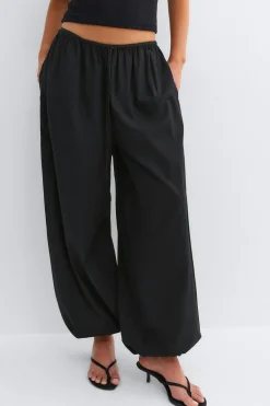 Discount Gina Tricot Cotton balloon trousers Zwart