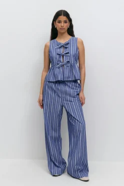 Discount Gina Tricot Cotton poplin trousers Blauw
