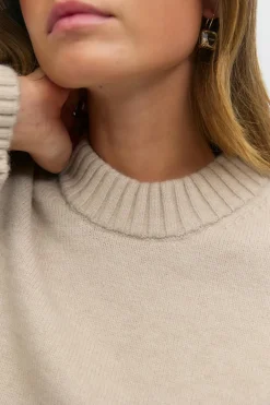 Gina Tricot Crew neck knitted sweater Beige