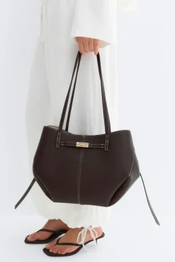 Online Gina Tricot Detail midi bag Bruin