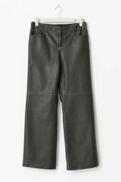 Gina Tricot Distressed pu trousers Zwart