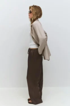 Hot Gina Tricot Drawstring satin trousers Bruin