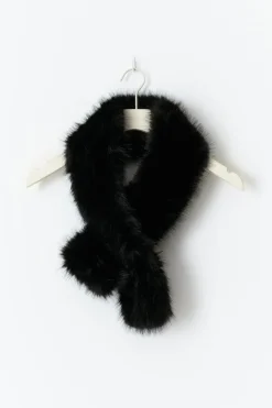 Hot Gina Tricot Faux fur plush scarf Zwart