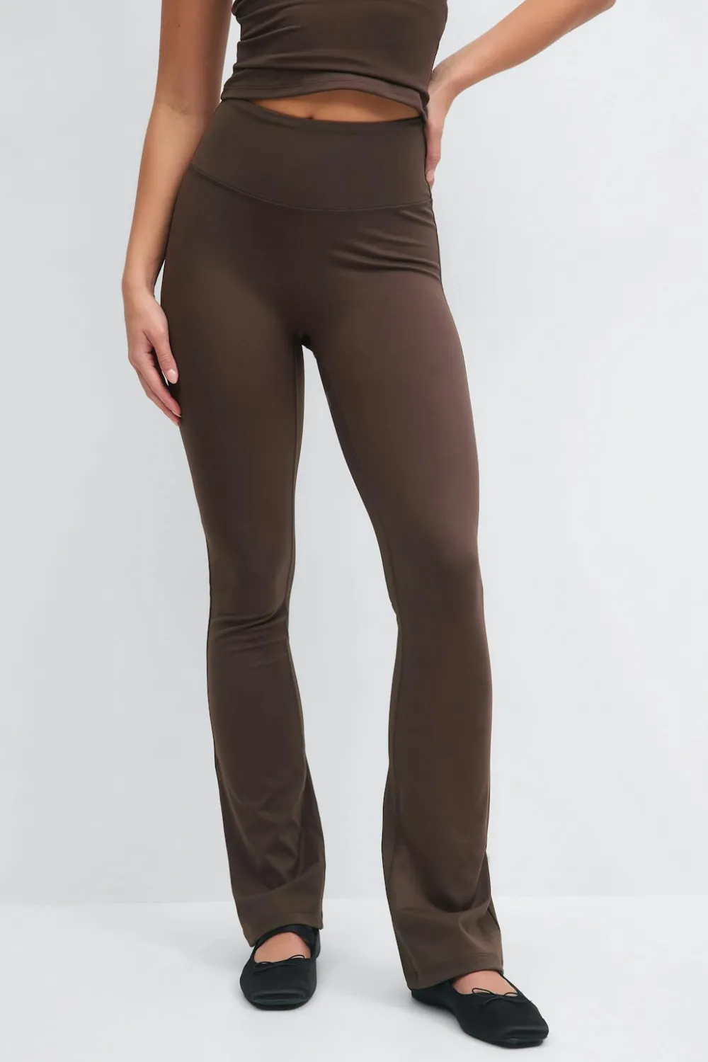 Gina Tricot Flare yoga tights Bruin
