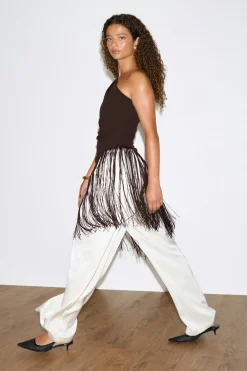 Hot Gina Tricot Fringe top Bruin