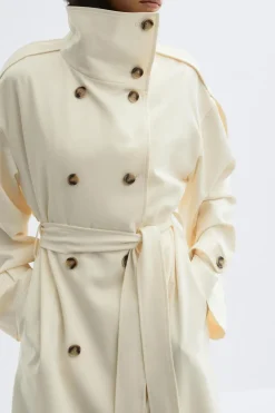 Discount Gina Tricot High neck trench coat Wit