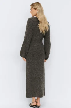 New Gina Tricot Knitted button down dress Beige