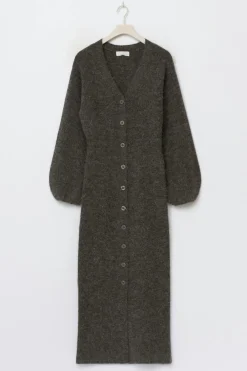 New Gina Tricot Knitted button down dress Beige
