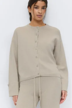 Hot Gina Tricot Knitted cardigan Beige