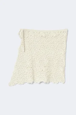 Sale Gina Tricot Knitted crochet apron skirt Wit