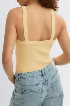 Sale Gina Tricot Knitted singlet Geel