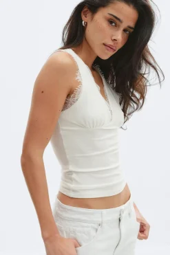 Hot Gina Tricot Lace detail tank Wit