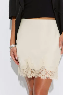 Best Gina Tricot Lace satin mini skirt Wit