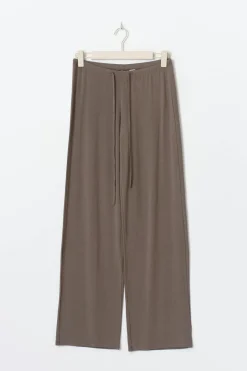 Hot Gina Tricot Low waist loungewear trousers Bruin