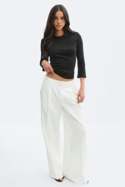 Sale Gina Tricot Mid waist pleated trousers Wit