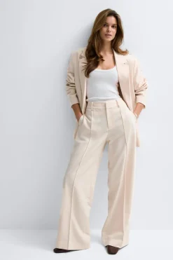 Online Gina Tricot Mid waist wide trousers Roze