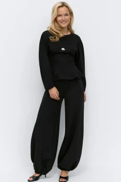 Hot Gina Tricot Open back sweater Zwart