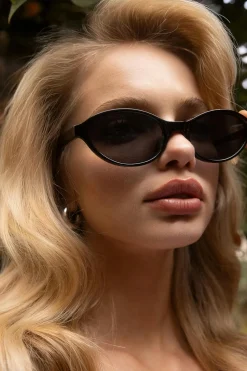 Clearance Gina Tricot Oval sunglasses Zwart