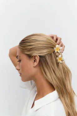 Hot Gina Tricot 3-pack flower hair clip Wit