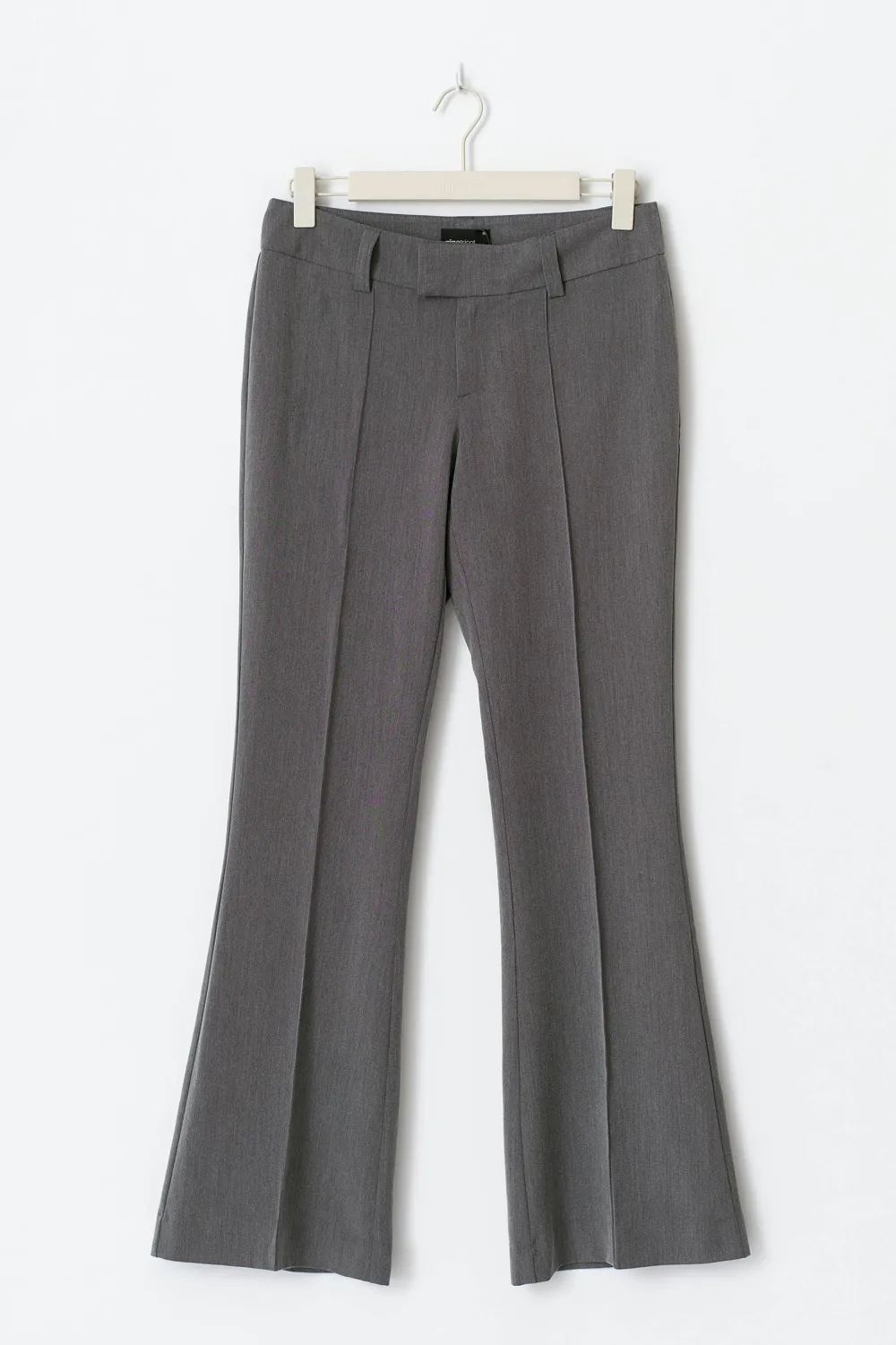 Online Gina Tricot Petite low bootcut trousers Grijsv