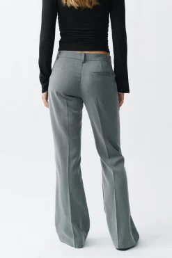 Clearance Gina Tricot Relaxed bootcut trousers Grijsv