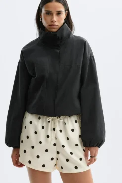 Best Gina Tricot Satin drawstring shorts Zwart