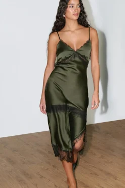 Discount Gina Tricot Satin lace midi dress Groen