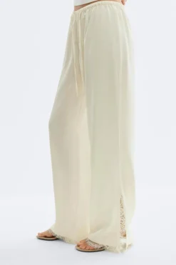 Sale Gina Tricot Satin lace trousers Wit