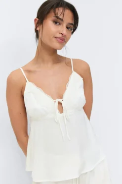 Discount Gina Tricot Satin loungewear singlet Wit