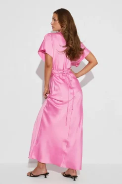 Discount Gina Tricot Satin maxi dress Roze