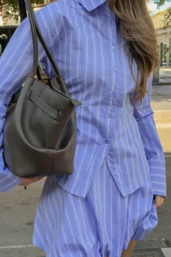 Hot Gina Tricot Shaped blouse Blauw