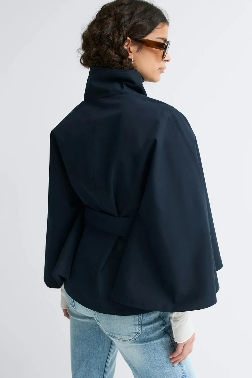New Gina Tricot Short cape trench jacket Blauw