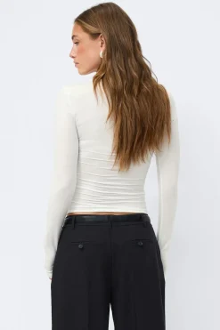 Discount Gina Tricot Slim fit scoop neck top Wit