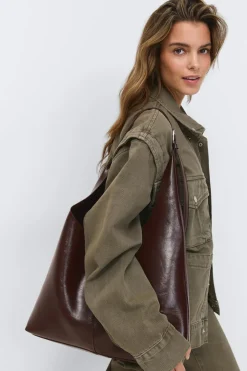 New Gina Tricot Slouchy bag Bruin