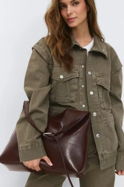 New Gina Tricot Slouchy bag Bruin