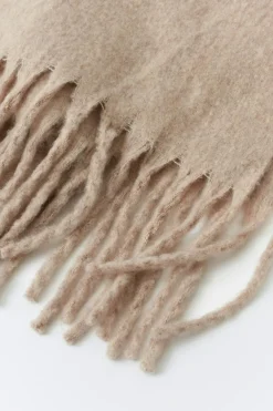 Best Gina Tricot Soft chunky scarf Beige