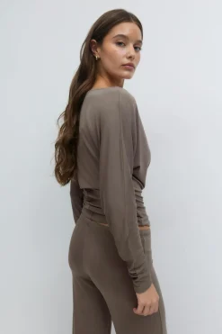 Hot Gina Tricot Soft slouchy loungewear top Bruin
