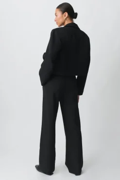Gina Tricot Straight regular trousers Zwart