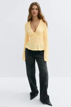 Hot Gina Tricot Tie back top Geel