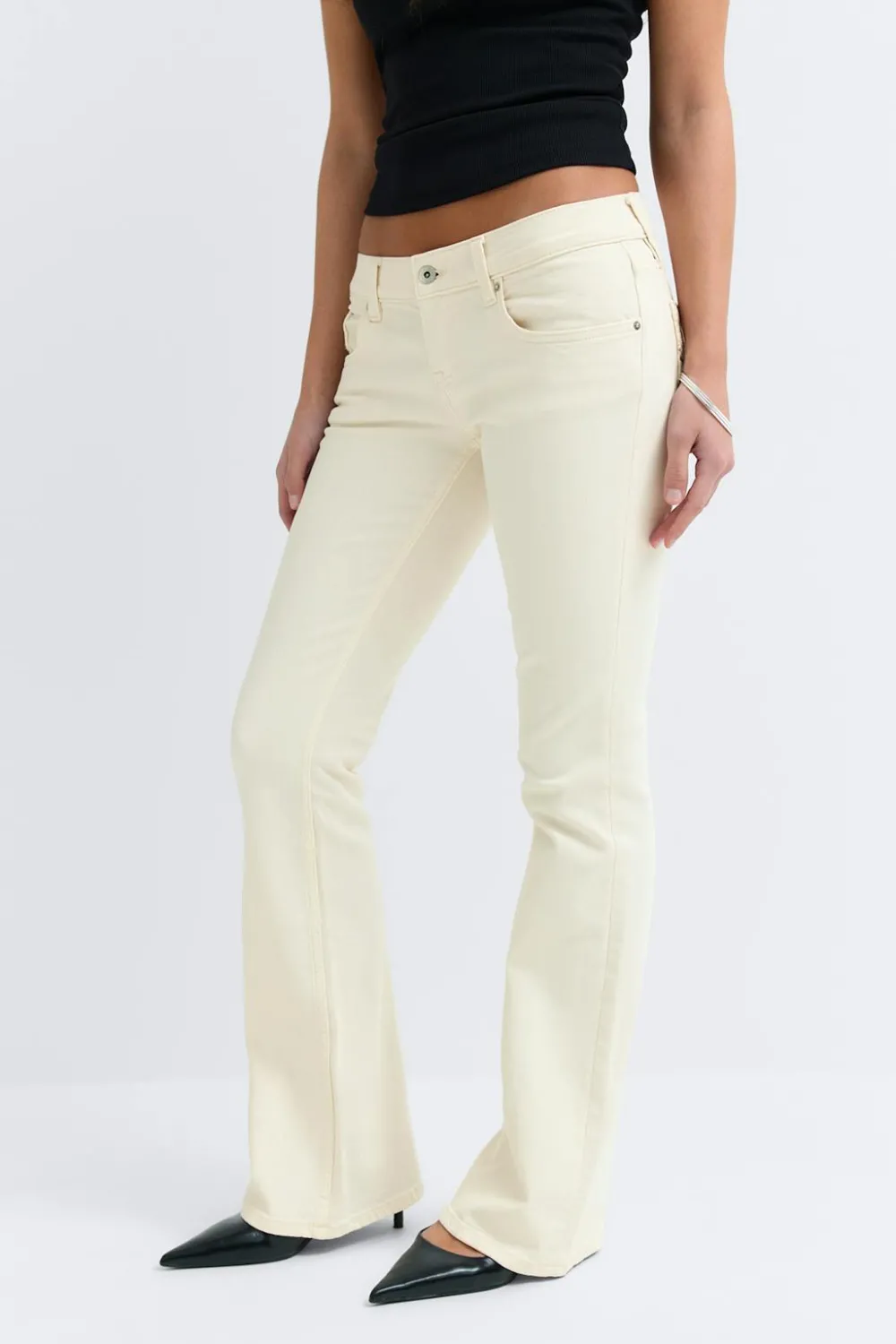Clearance Gina Tricot Ultra low bootcut jeans Wit