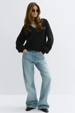 Outlet Gina Tricot V-neck knitted sweater Zwart